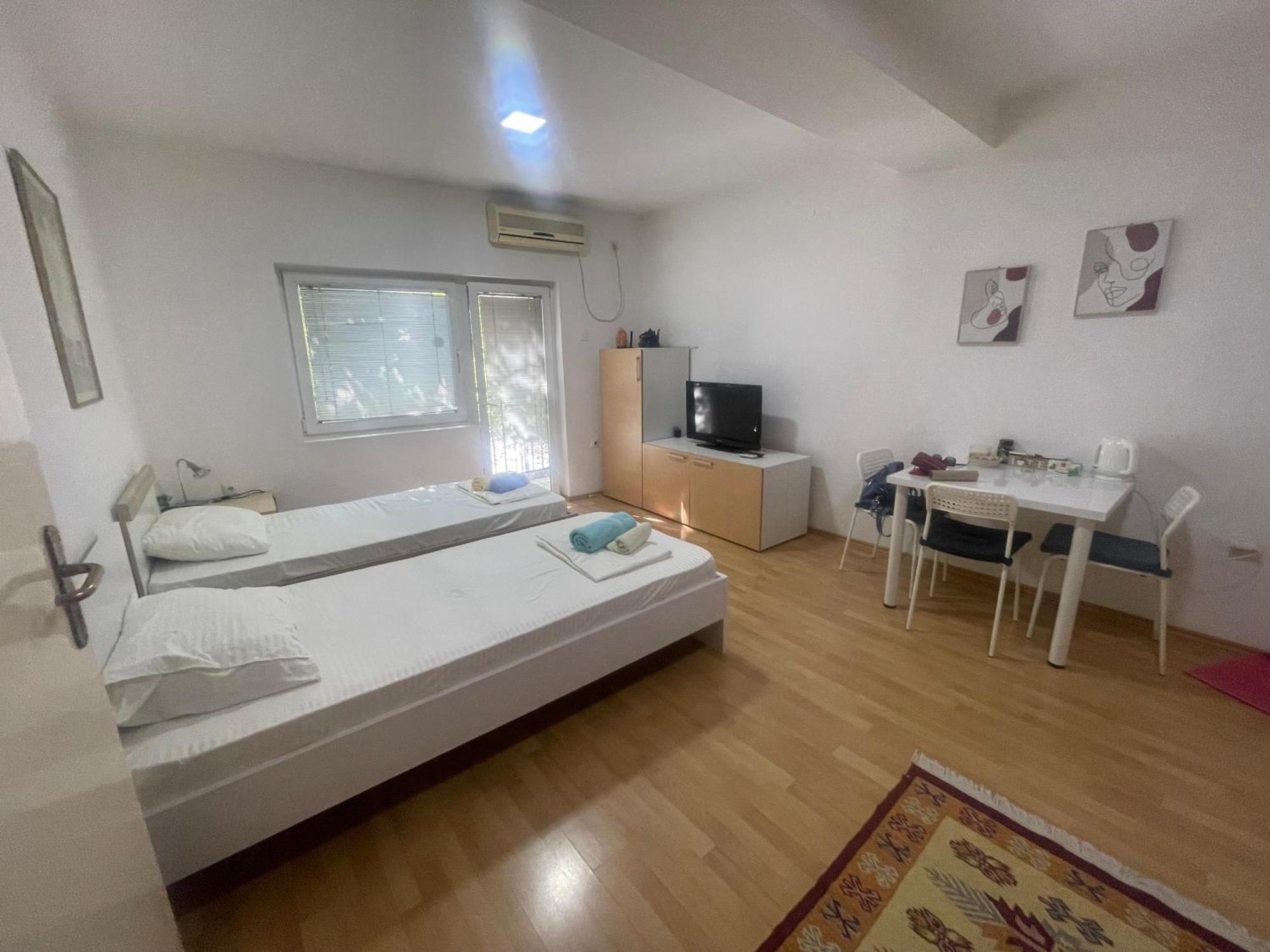 Skopje&Friends Central App Экстерьер фото